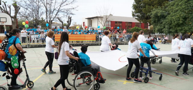 El col·legi d’Educació Especial La Panderola ha inaugurat hui els 5é jocs adaptats de la Panderola