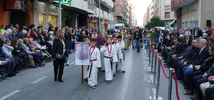 Vila-real celebra la XVI Processó Infantil i Juvenil