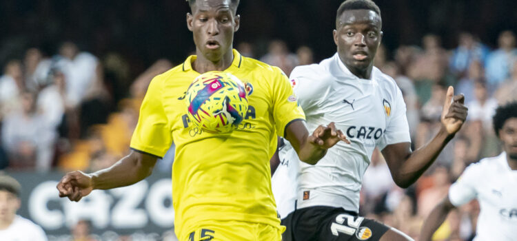 El Villarreal empata davant el Valencia en un partit d’emocions fortes i moltes ocasions a Mestalla (1-1)