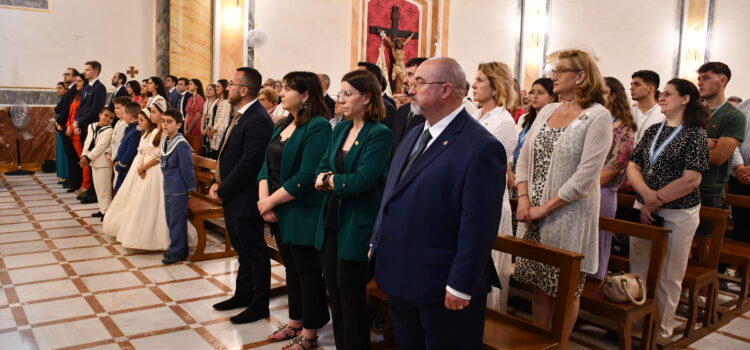 Vila-real celebra la missa i processó de Sant Antoni de la Joventut Antoniana