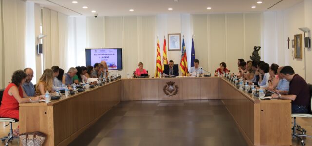 Vila-real constitueix les comissions, amb el vot a favor de PSPV i Compromís