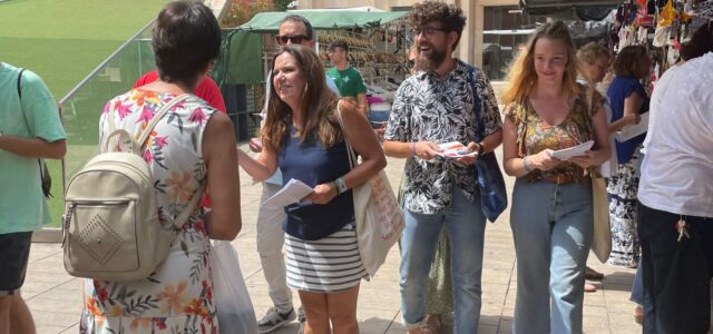 Compromís-Sumar visita el mercat de Vila-real en la recta final de la campanya