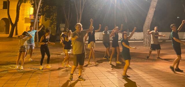 La Plaça del Pastoret s’omplirà de tradició amb el Ball de Plaça