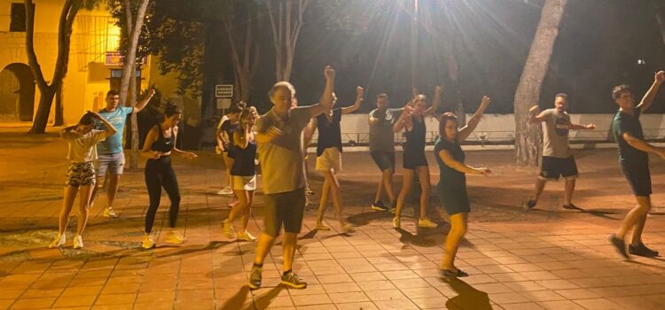 La Plaça del Pastoret s’omplirà de tradició amb el Ball de Plaça