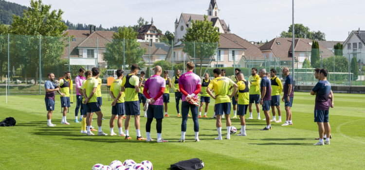 El Villareal CF completa la primera sessió d’entrenament a Suïssa