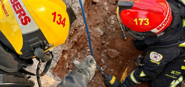 El treball d’una excavadora provoca una fuga de gas en un carrer de Vila-real
