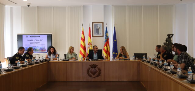 Vila-real coordina el dispositiu per la seguretat amb reforç policial i nova senyalització del recinte taurí