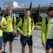 El Villarreal aterra a Atenes