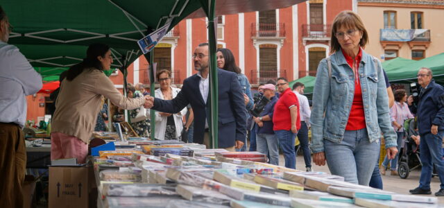 Inaugurada la Festa del Llibre que se celebra aquest cap de setmana a Vila-real