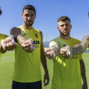 El Villarreal combateix el càncer de mama