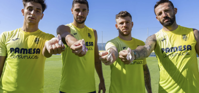 El Villarreal combateix el càncer de mama