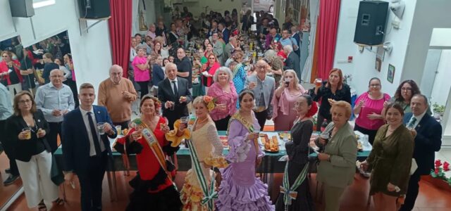 Vila-real finalitza la Setmana Cultural Flamenca amb paella i ball