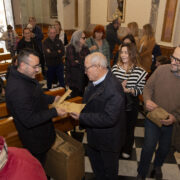 Vila-real conclou els actes de Sant Antoni amb missa i repartiment de panets