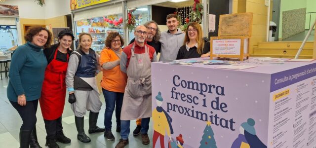 Vila-real culmina la temporada nadalenca amb un emocionant sorteig en el Mercat Central