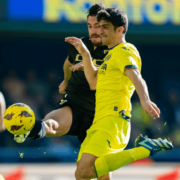 El Villarreal domina, assetja i acorrala per minuts al Cadis, però s’oblida de marcar gols (0-0)