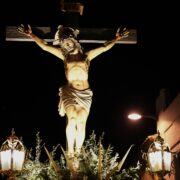 El Sopar del Senyor i la processó del Silenci impregnen de Passió els carrers de Vila-real