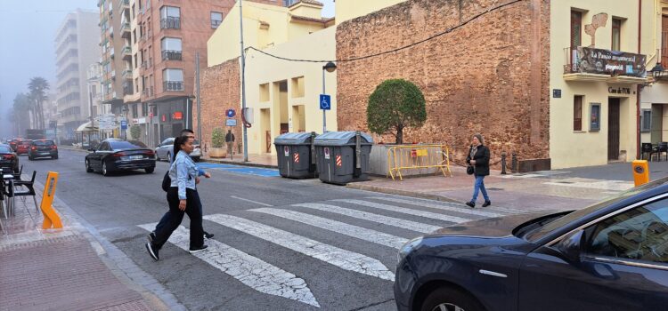 Vila-real instal·la balises lluminoses de detecció de vianants per a evitar atropellaments en la Murà