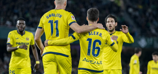 El Villarreal doblega al Betis pocs dies abans d’haver de firmar una altra remuntada davant el Olimpique (2-3)