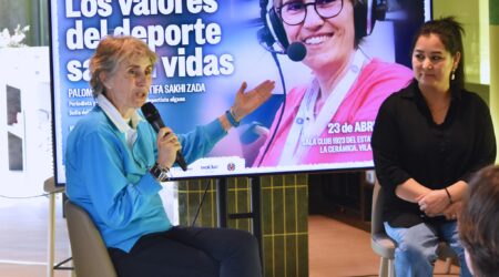 La periodista Paloma del Río aprofundeix en La Ceràmica en els valors de l’esport