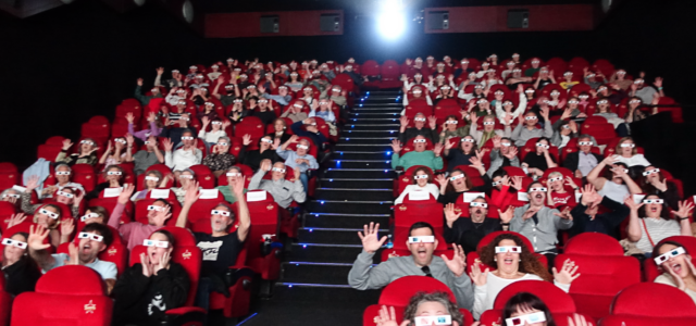Èxit rotund de ‘Cromaescope’ als Cines Sucre de Vila-real: una oda còmica al cinema de sèrie B
