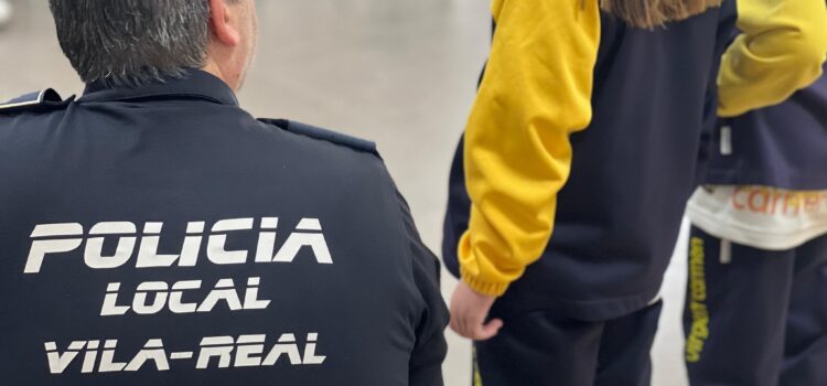 La Policia Local reforça la seguretat viària en l’entorn dels centres escolars
