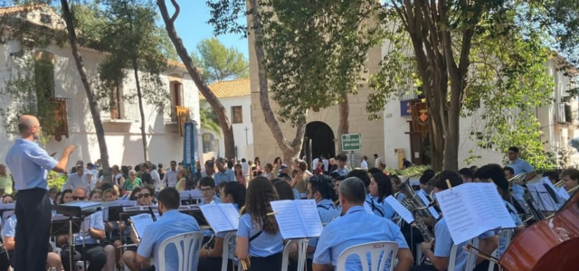 La Lira de Vila-real posa ritme a l’inici de l’estiu amb un concert al Termet