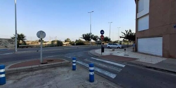 Tall d’un tram de l’avinguda Europa per obres de FACSA