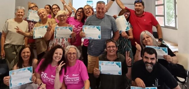 Pacients de Carinyena completen amb èxit el taller per deixar de fumar