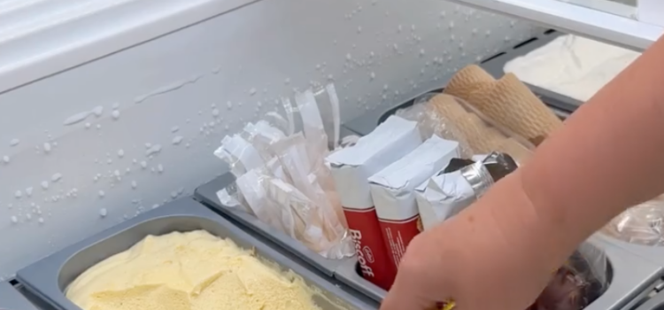 El Mercat Central refresca els dies d’estiu amb gelats per a tots els gustos