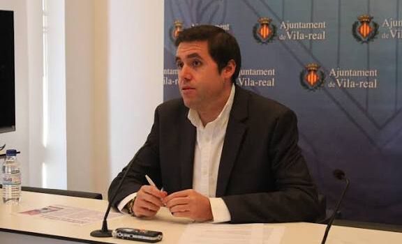 El PP acusa al govern de Benlloch de prioritzar els seus problemes judicials per davant del poble