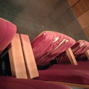 El PP de Vila-real critica l’estat de les butaques de l’Auditori Rafael Beltrán Moner