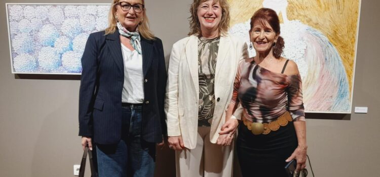 Paquita Poyatos reinventa Las Meninas a la Casa de Polo de Vila-real