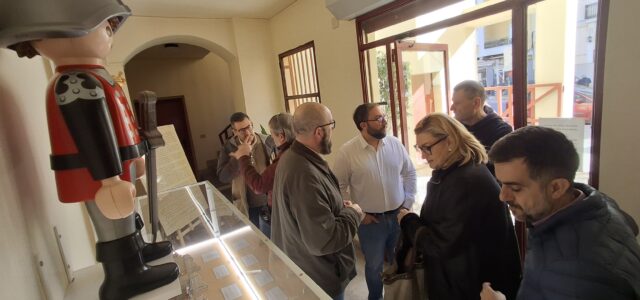 L’Arxiu de Vila-real apropa el patrimoni documental al poble amb una recreació històrica de Playmòbil