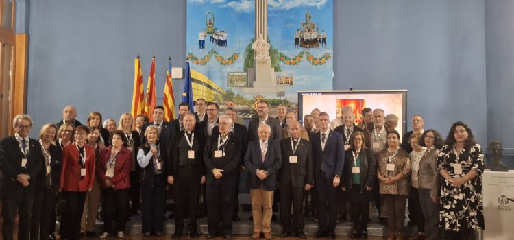 La III Trobada de Cavallers del Pilar comença amb una jornada de tradició i devoció