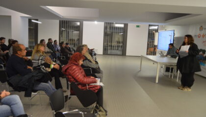 Vila-real impulsa la formació de voluntaris de colònies felines a la BUC