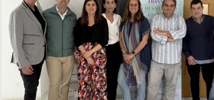 AMDComVal valorarà si reforma els estatuts per a nous mitjans de comunicació