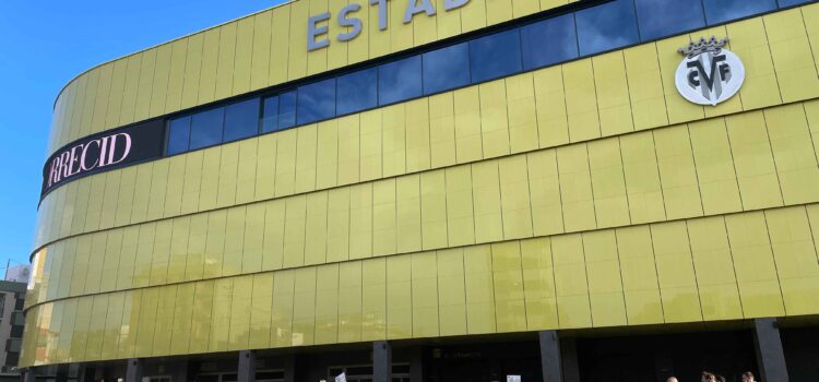 Vila-real celebra la Marxa La Panderola amb prop de 900 participants