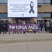 Vila-real guarda un minut de silenci contra l’últim crim masclista a Alacant