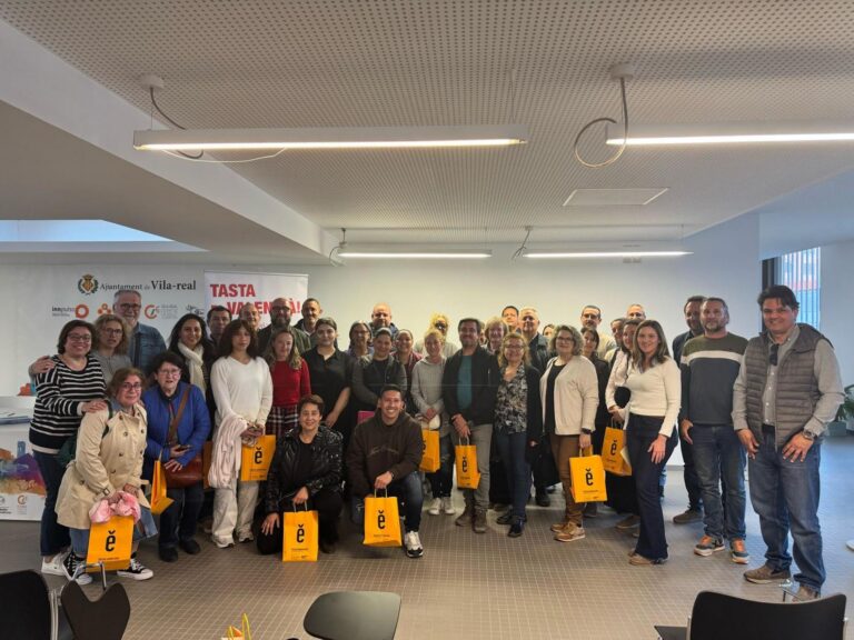 Èxit de participació a la nova edició del Voluntariat pel valencià a Vila-real amb 34 parelles lingüístiques