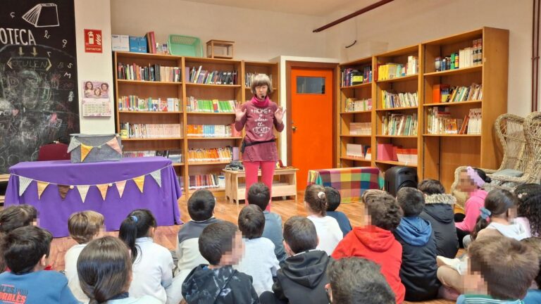 "Amb V de Valentes" fomenta la igualtat entre quasi 1.000 escolars de Vila-real