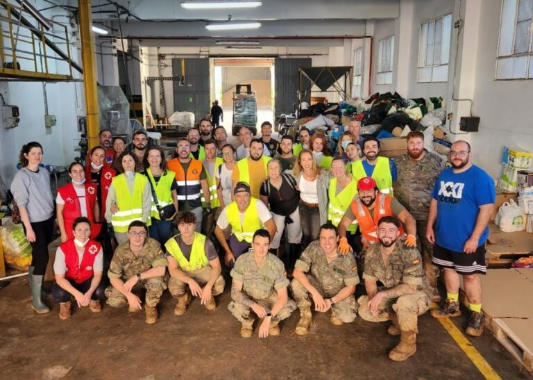 Benlloch es reuneix amb el subdelegat de Defensa per a reforçar la col·laboració institucional