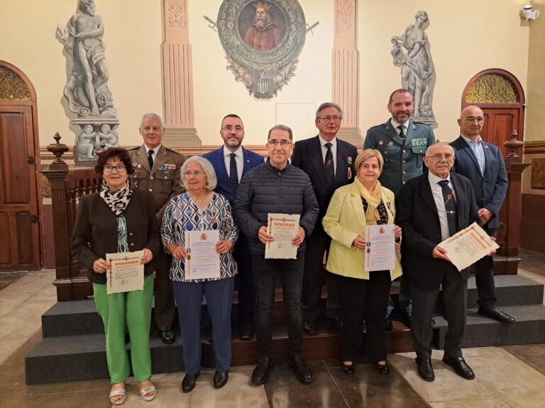 La Reial Germandat de Veterans reconeix a Vila-real cinc voluntaris per la seua labor solidària amb persones majors