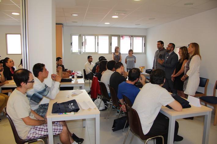 El programa 'T’avalem' ja és una realitat i els 30 beneficiaris menors de trenta anys treballen i es formen