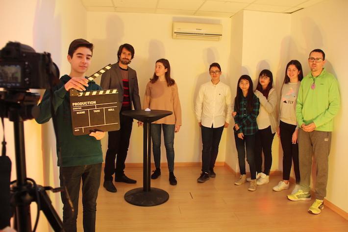 Sis joves vila-realencs roden el seu primer curt amb el taller #femuncurt de Joventut