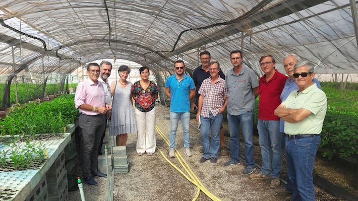 Sancho pren nota del projecte de banc de micorizes desenvolupat al viver de Beniplant a Peníscola 