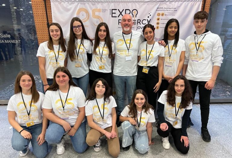 Quatre premis de l’Exporecerca Jove de Barcelona per al col·legi Santa María