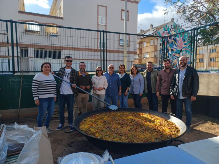 Paella per commemorar el 175 aniversari de la Lira