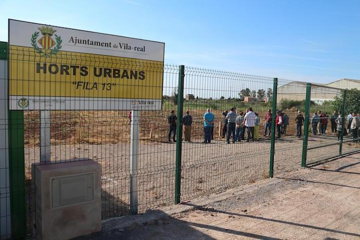 Els horts urbans adjudiquen dues parcel·les a usuaris en llista d’espera i programen la renovació de contractes