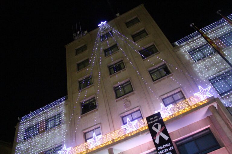 Arranca la campanya de Nadal aquest divendres amb la tradicional encesa de llums i la creativitat de Xarxa Teatre