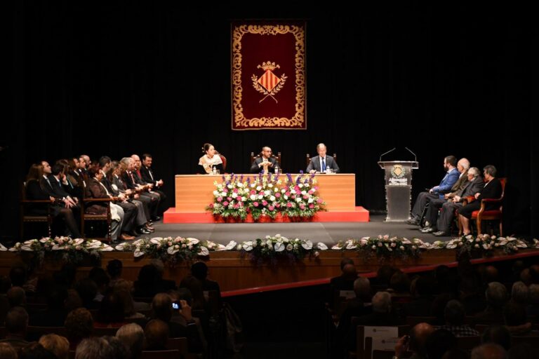 Vila-real revisarà la regulació per a la concessió de distincions i actualitzar els premis 20 de Febrer 